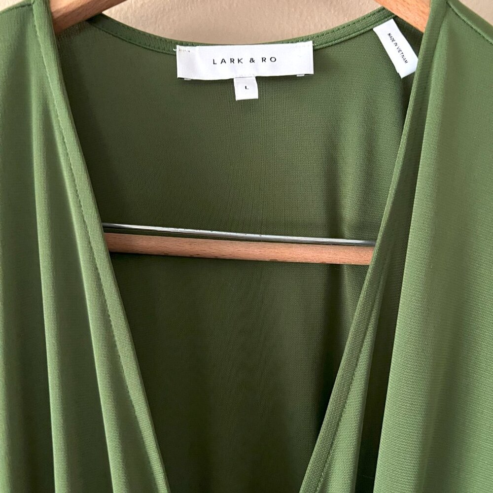 (EUC) Lark & Ro Green Wrap Dress Size L - Picture 4 of 6